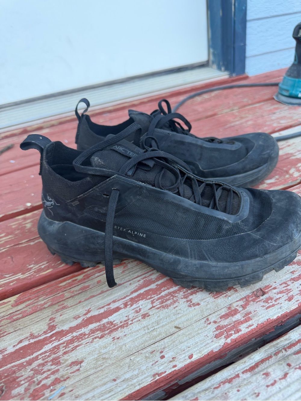 Arc'teryx Women’s Vertex Alpine Gore-Tex Trail Runners